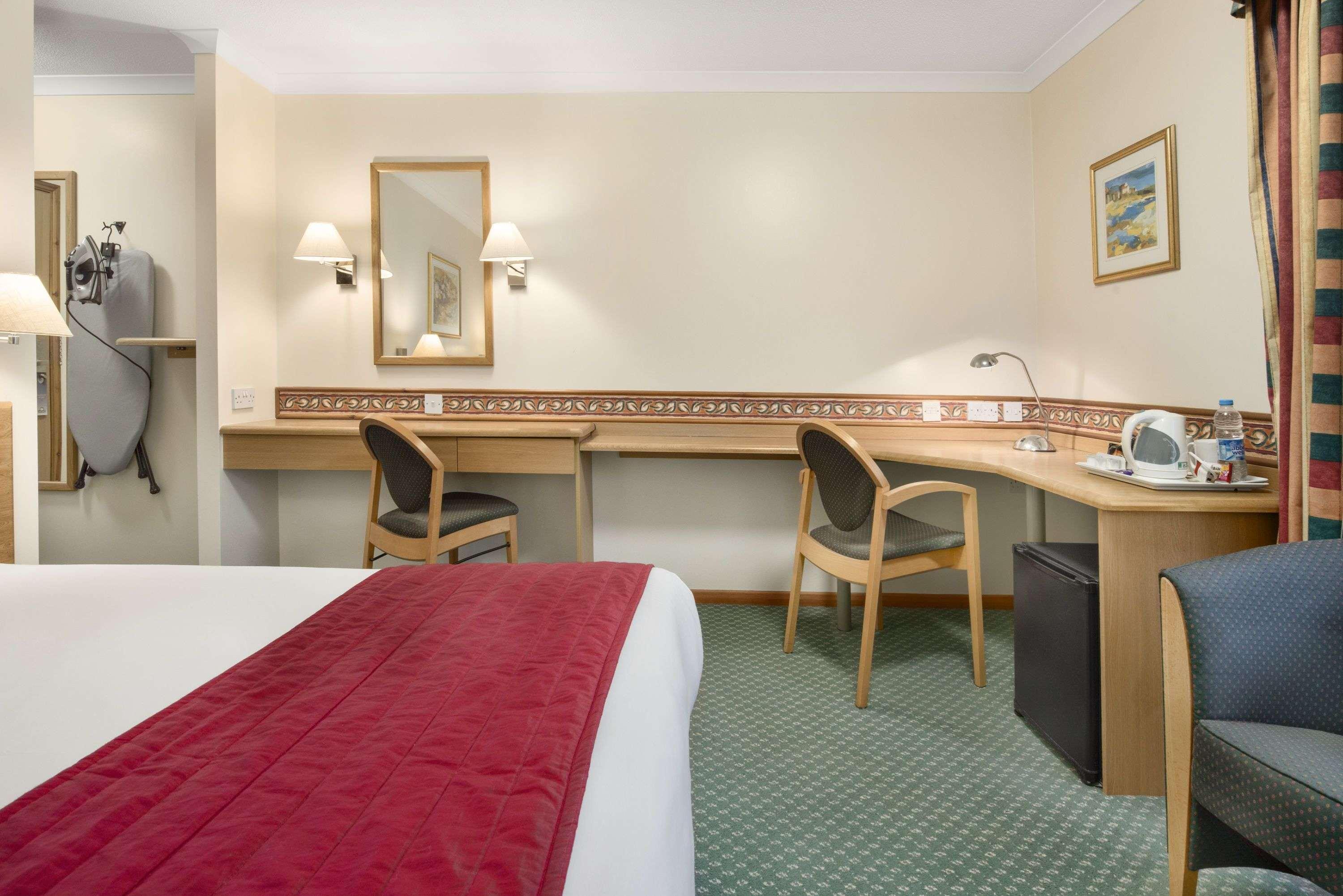 Days Inn By Wyndham Donington Касл-Донингтон Экстерьер фото